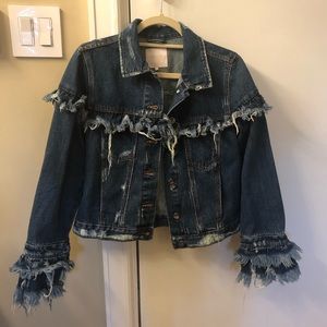 *Never Worn* Zara Denim Jacket - L